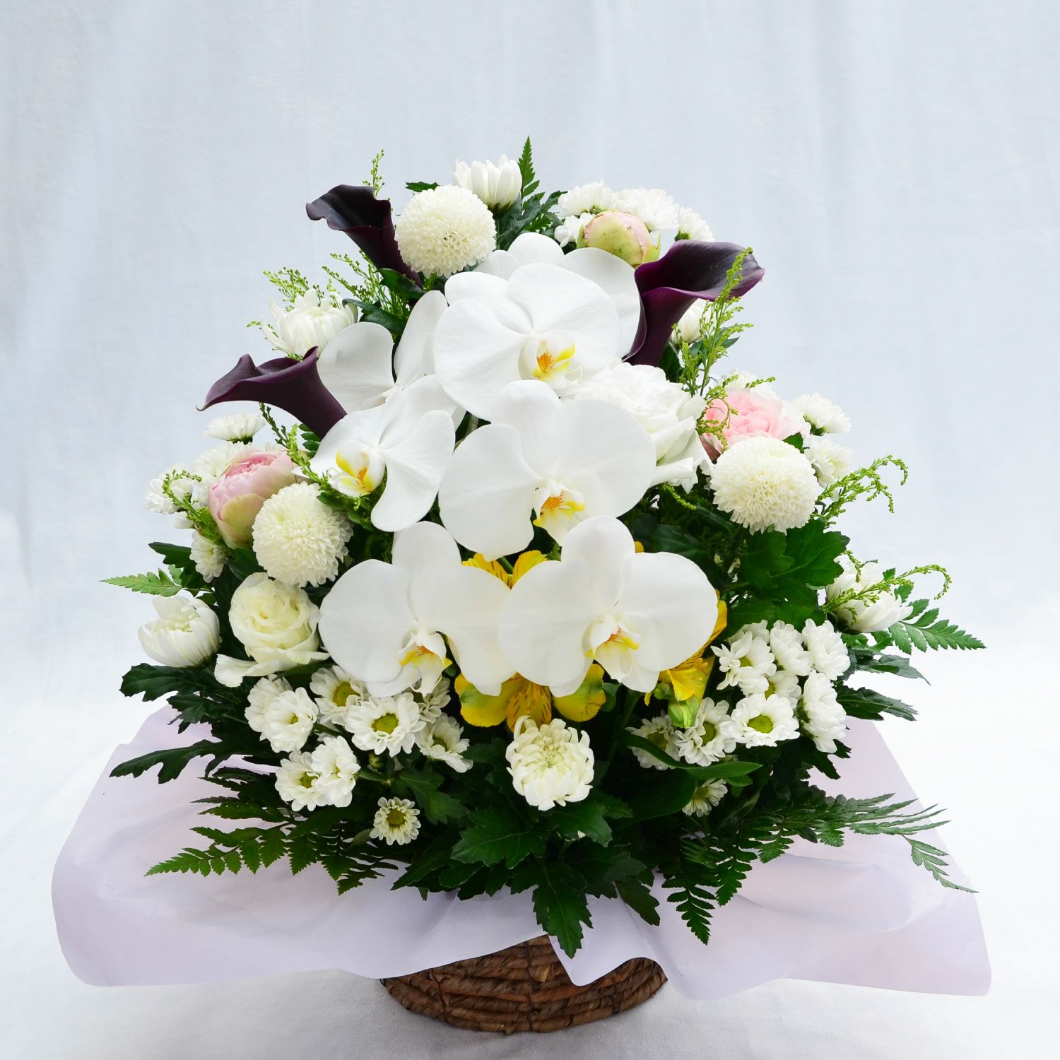 四十九日に贈るお悔み お供えのお花