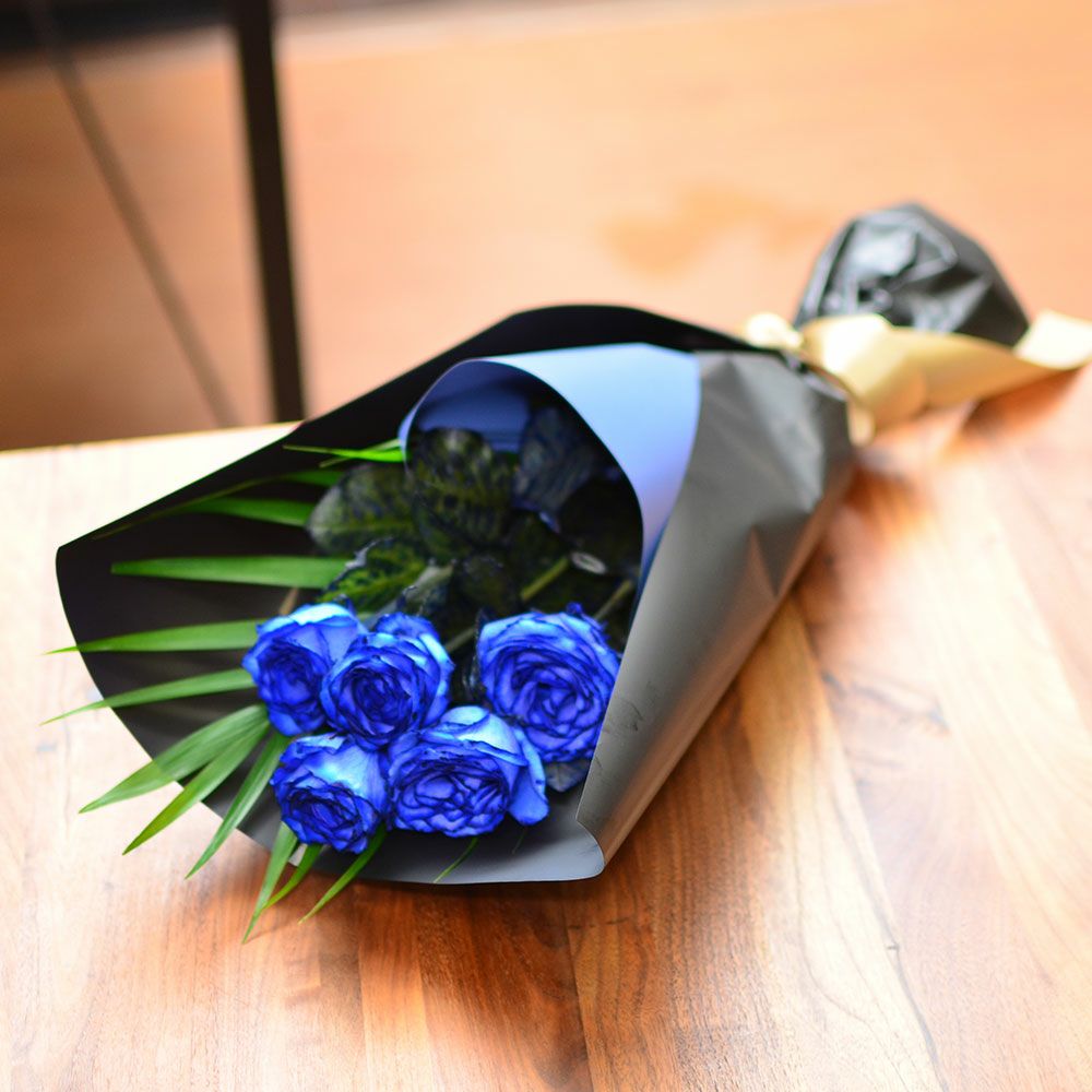 青いバラのフラワーギフト 花工房エーデルワイス