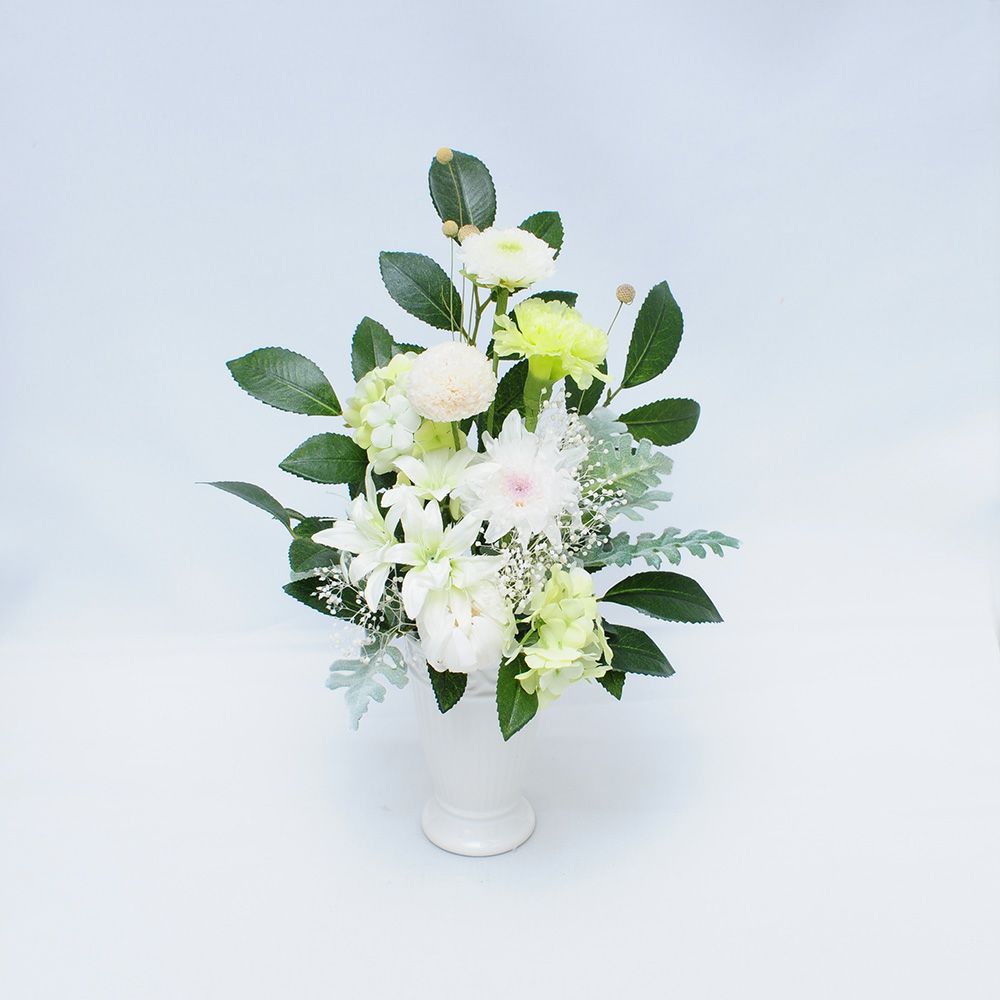 お供え お悔やみのお花を贈る 花工房エーデルワイス